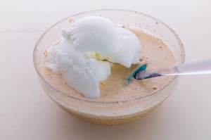 Preparazione Torta di carote senza glutine - Fase 2