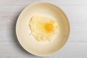 Preparazione Torta con pinoli e mandorle - Fase 1