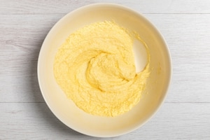 Preparazione Torta con pinoli e mandorle - Fase 2