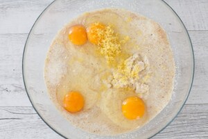 Preparazione Torta regina con meringa - Fase 1