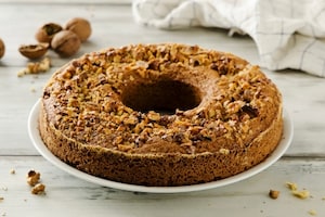 Preparazione Torta rustica di noci e caffè - Fase 5