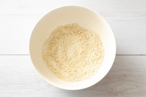 Preparazione Torta al cioccolato senza farina - Fase 1