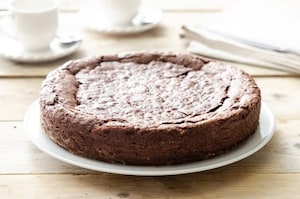 Preparazione Torta al cioccolato senza farina - Fase 5