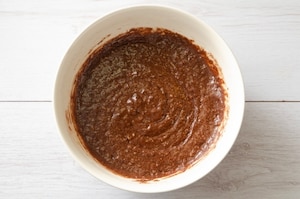 Preparazione Torta al cioccolato senza farina - Fase 4