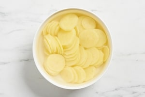 Preparazione Tortino di patate e funghi - Fase 1