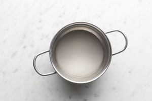 Preparazione Uva sotto spirito - Fase 1