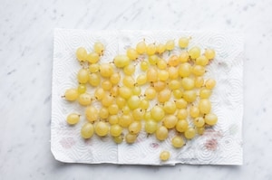 Preparazione Uva sotto spirito - Fase 2