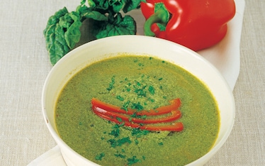 Vellutata di pollo, spinaci e peperoni