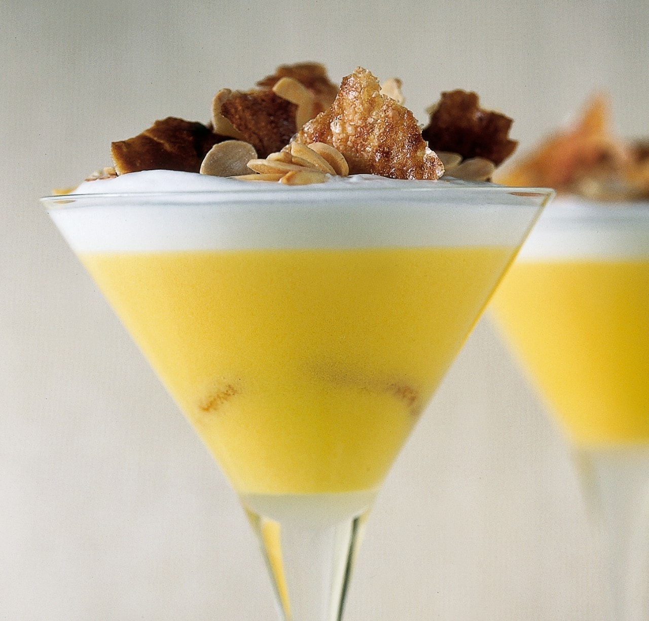 Zabaione al liquore di mandorle ricetta