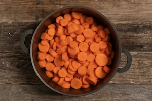 Preparazione Crema di carote allo zenzero - Fase 2