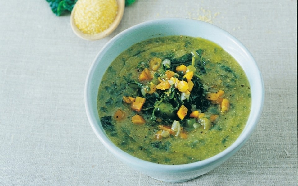 Zuppa di cavolo nero e farina gialla ricetta