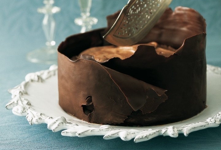 Torta di meringa e mousse al cioccolato ricetta