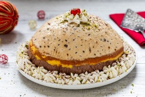 Preparazione Zuccotto con torrone e panna montata - Fase 6