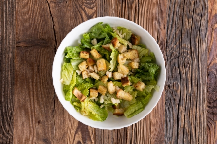 Preparazione Caesar salad - Fase 4 Preparazione Caesar salad - Fase 4