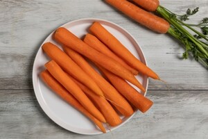 Preparazione Carote al miele d'acacia - Fase 1