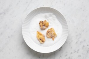 Preparazione Frittelle  con le uvette - Fase 3