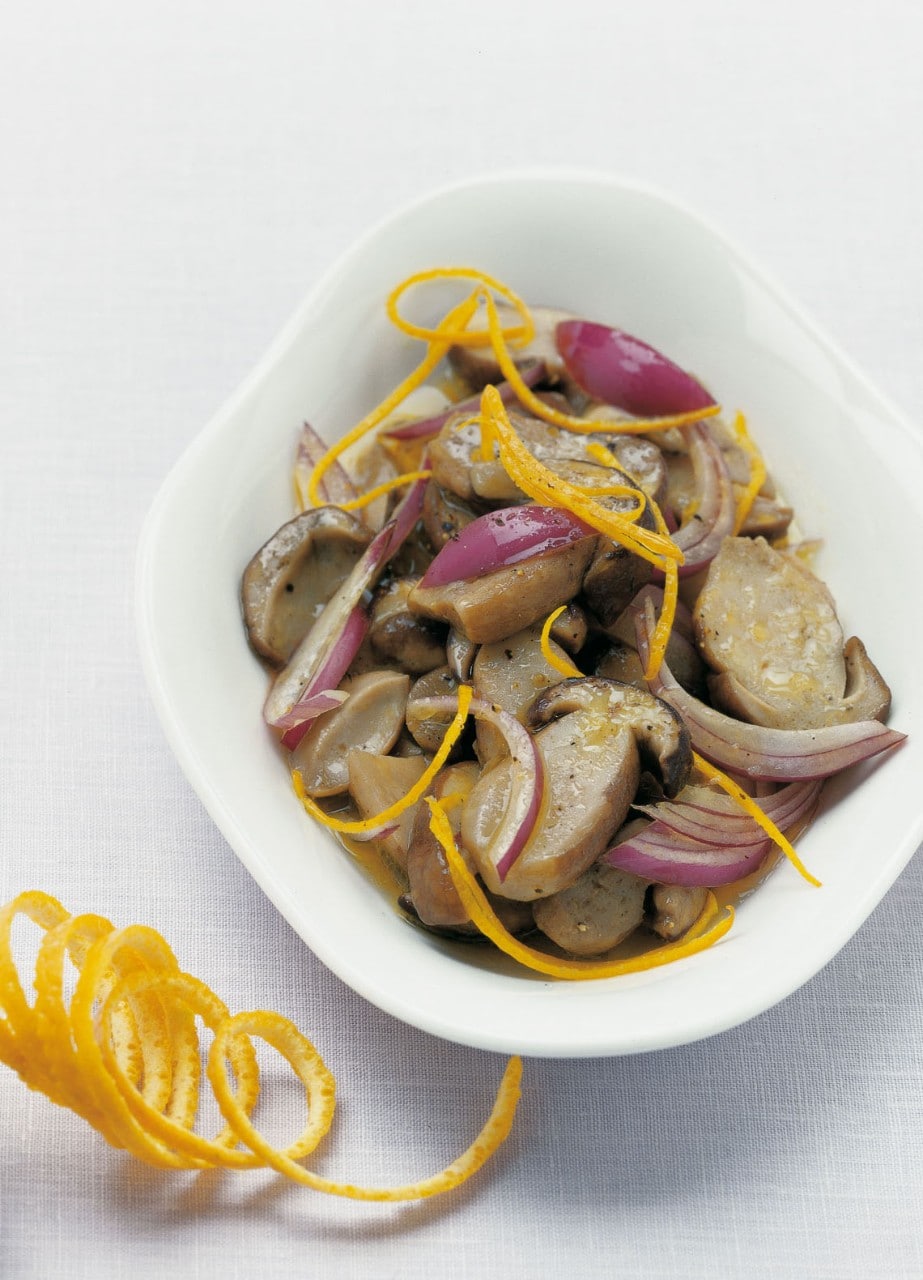 Insalata tiepida di porcini in salsetta al succo d'arancia ricetta