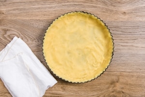 Preparazione Crostata di noci all'arancia - Fase 2