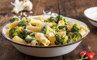 Rigatoni con i broccoli Rigatoni con i broccoli