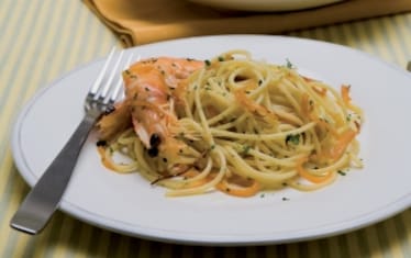 Spaghetti alla chitarra con zucca e mazzancolle