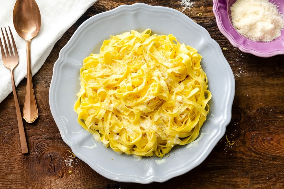 Tagliatelle al limone ricetta