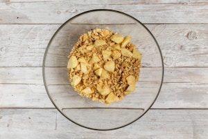 Preparazione Torta viennese alle mele - Fase 2