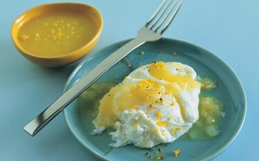 Uova profumate all’arancia