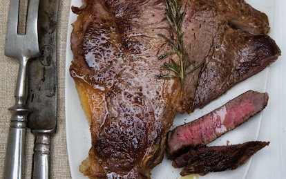 Costata di manzo alla fiorentina