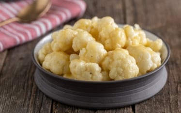 Cimette di cavolfiore in salsa d’uova