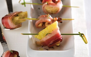 Stuzzichini di pancetta e frutta
