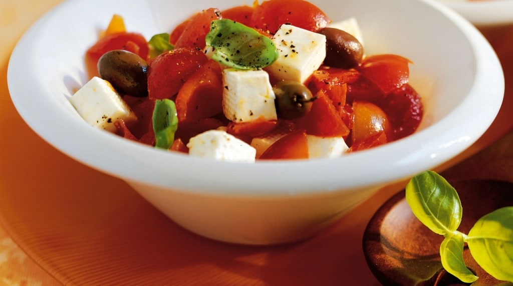 Ricetta Tartare di pomodori al primo sale Cucchiaio d'Argento