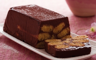 Torta di savoiardi alla crema di burro Torta di savoiardi alla crema di burro