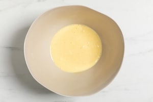 Preparazione Torta salata semplice - Fase 1