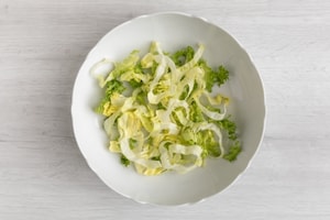 Preparazione Insalata ricca - Fase 1