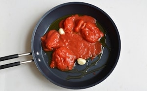 Preparazione Pizzelle con parmigiano - Fase 1