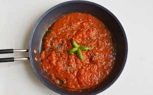 Preparazione Pizzelle con parmigiano - Fase 2