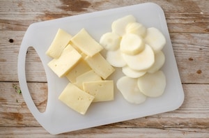 Preparazione Sfogliatine salate con pere e fontina - Fase 1