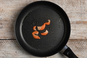 Preparazione Spaghetti con capesante e pancetta affumicata - Fase 2