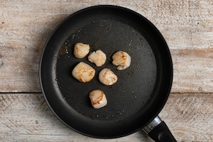 Preparazione Spaghetti con capesante e pancetta affumicata - Fase 4