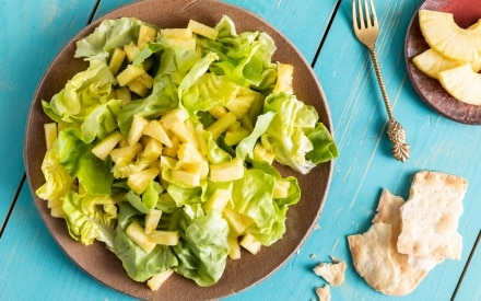 Insalata di lattuga e ananas