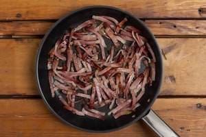 Preparazione Insalata di scarola e speck - Fase 2