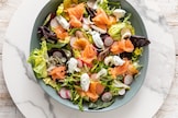 Insalata con salmone e ricotta