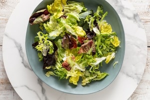 Preparazione Insalata con salmone e ricotta - Fase 1
