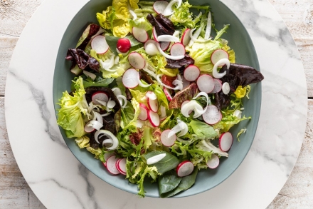 Preparazione Insalata con salmone e ricotta - Fase 1 Preparazione Insalata con salmone e ricotta - Fase 1