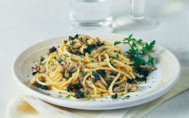 Spaghetti ai funghi e caviale