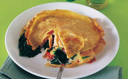 Doppia crêpe farcita al salmone e spinaci