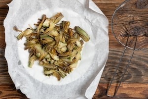 Preparazione Torta di uova e carciofi alla toscana - Fase 2