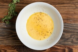 Preparazione Torta di uova e carciofi alla toscana - Fase 3