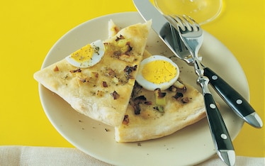 Torta di uova e cipolline