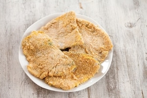 Preparazione Fette di pesce spada fritto - Fase 2